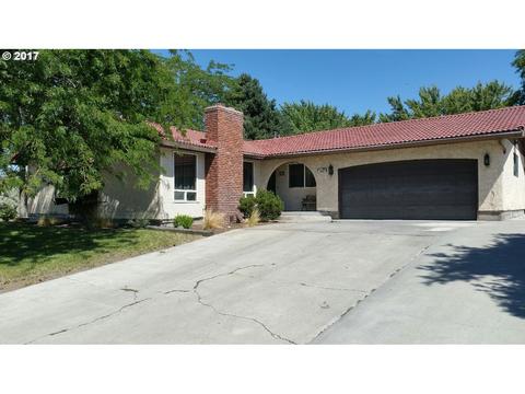 129 Second St, Boardman, OR 97818 photo 1