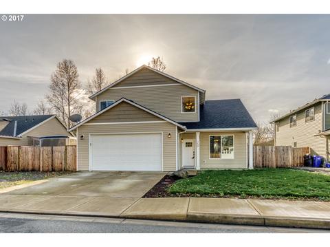 756 E 8th St, Molalla, OR 97038 photo 1