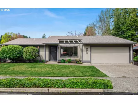 9815 SW Cook Ct, Tigard, OR 97224