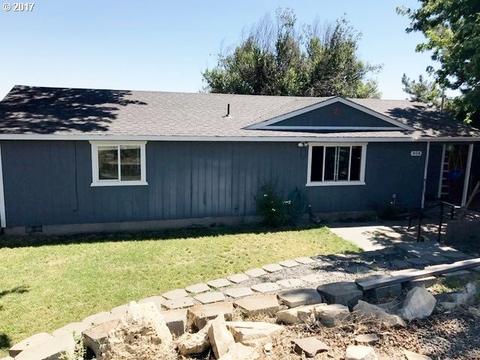 808 SE 7th St, Pendleton, OR 97801 photo 1