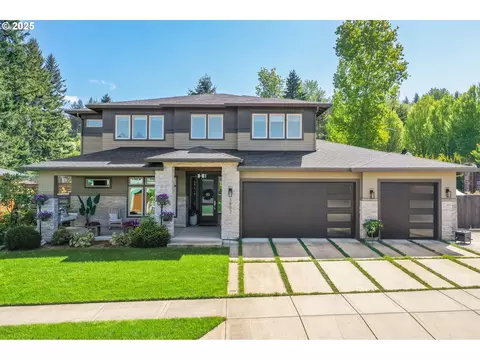 3802 NW Celebration Ln, Camas, WA 98607