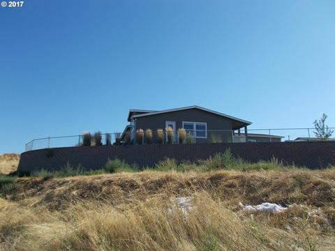 3122 SW River View Dr, Pendleton, OR 97801 photo 1