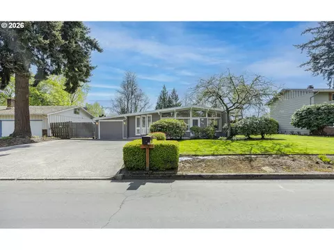38 Kingsbury, Eugene, OR 97404