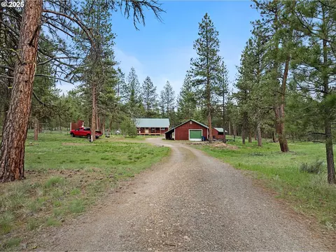 39145 Deer Creek Rd, Baker City, OR 97814
