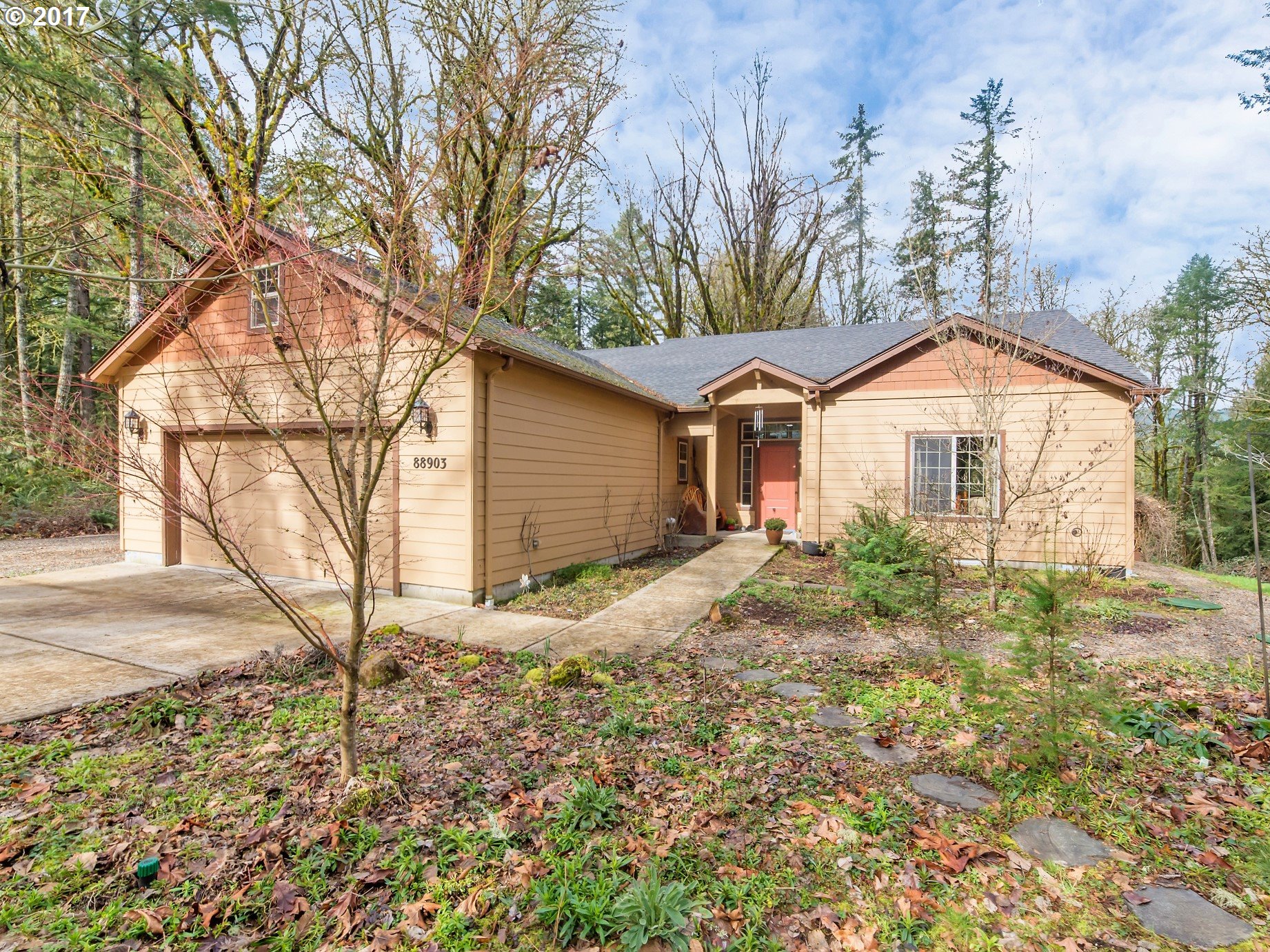 88903 Bridge St, Springfield, OR 97478 photo 1