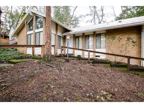 2960 Jefferson St, Eugene, OR 97405 photo 1