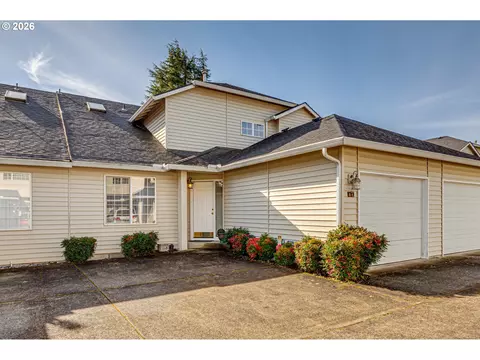 13801 NW 10th Ct #B8, Vancouver, WA 98685