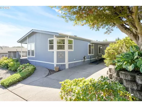 1630 Wallace Rd NW #59, Salem, OR 97304