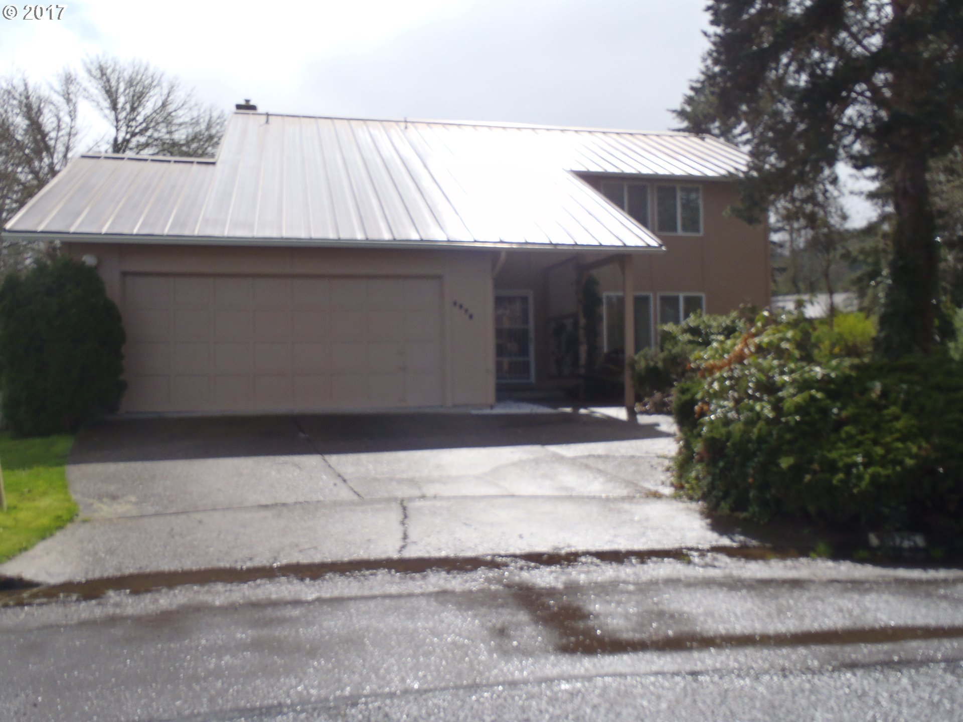 3875 Kevington Ave, Eugene, OR 97405 photo 1