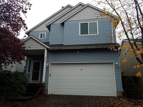 2044 SE Baker Ln, Gresham, OR 97080 photo 1