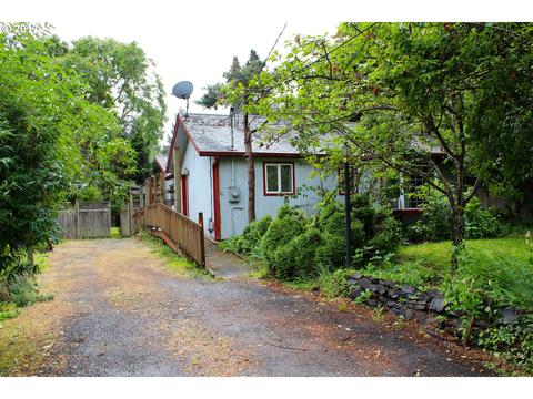 148 Elkay Dr, Eugene, OR 97404 photo 1