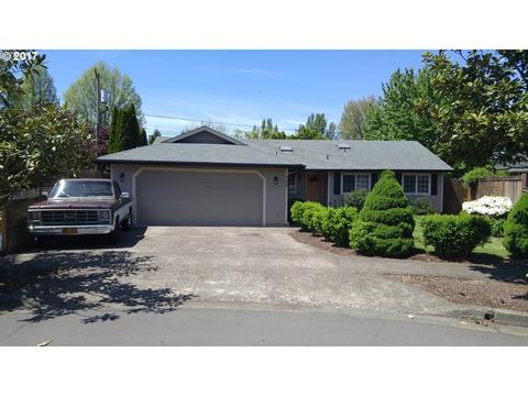 702 67th Pl, Springfield, OR 97478 photo 1