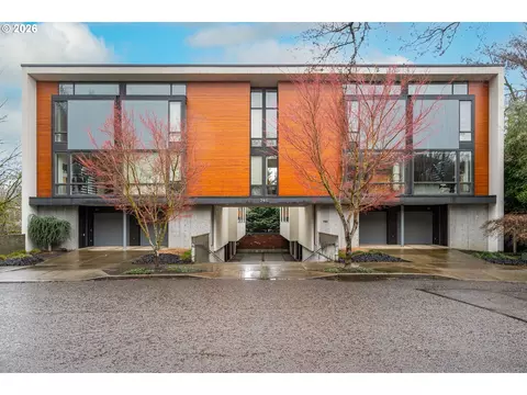 245 SW Meade St #C6, Portland, OR 97201