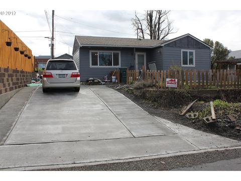770 SW 28th, Pendleton, OR 97801 photo 1