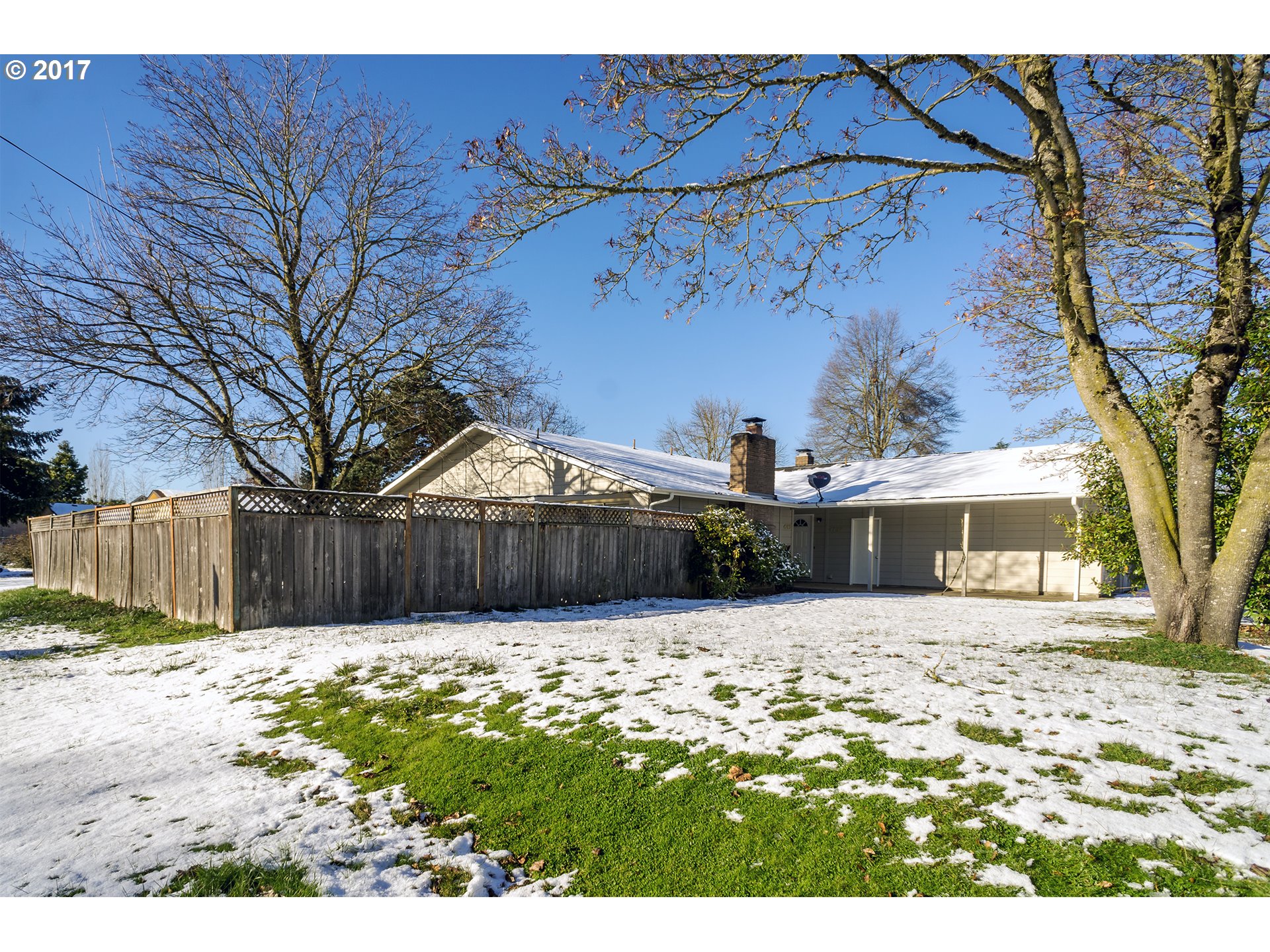 4787 Royal Ave, Eugene, OR 97402 photo 1