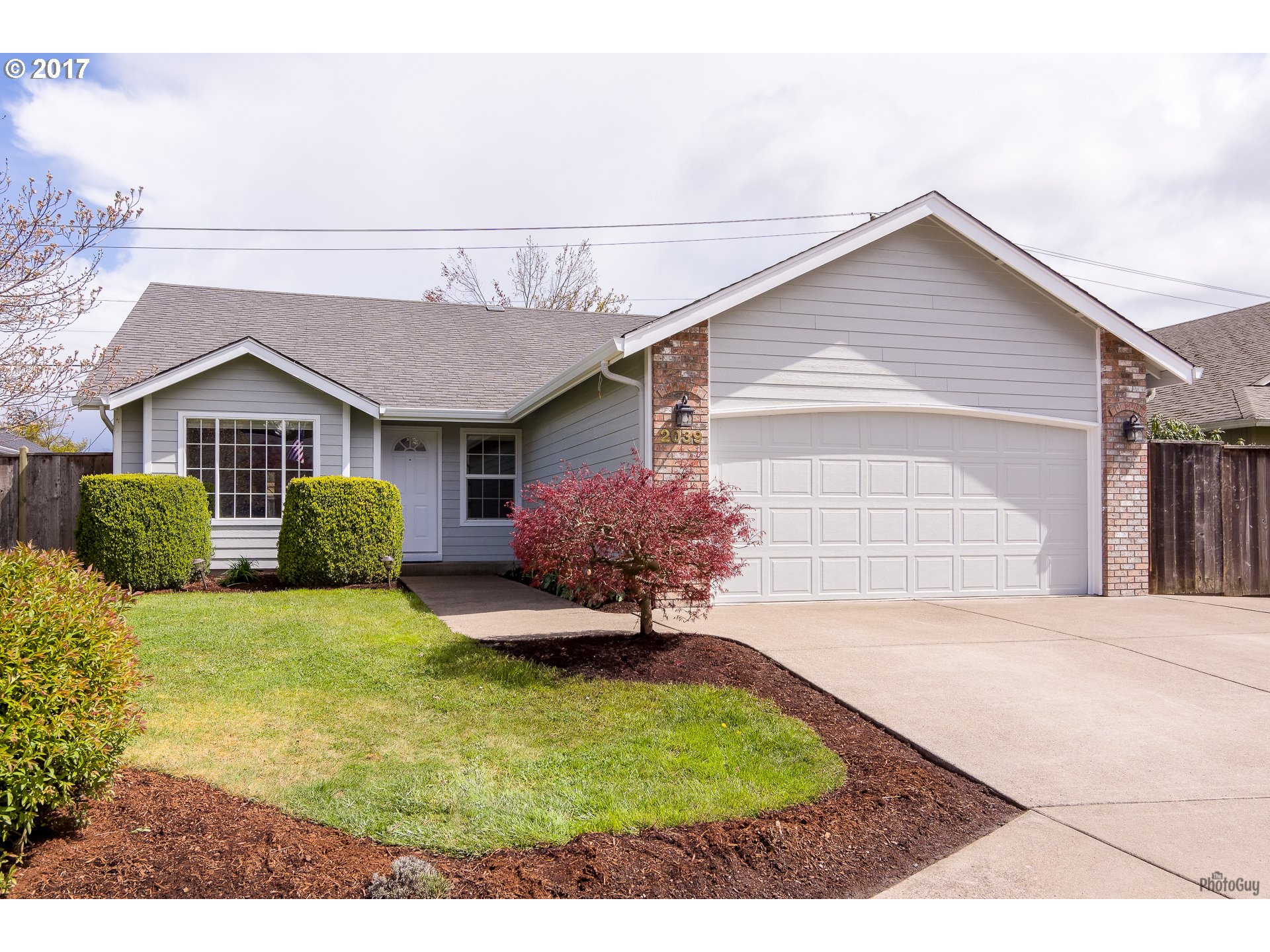 2039 Berwin Ln, Eugene, OR 97404 photo 1