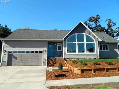 1496 S 57th St, Springfield, OR 97478 photo 1