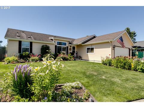 5284 Bridgewater Dr, Eugene, OR 97402 photo 1
