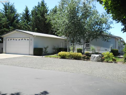 3251 B St, Springfield, OR 97478 photo 1