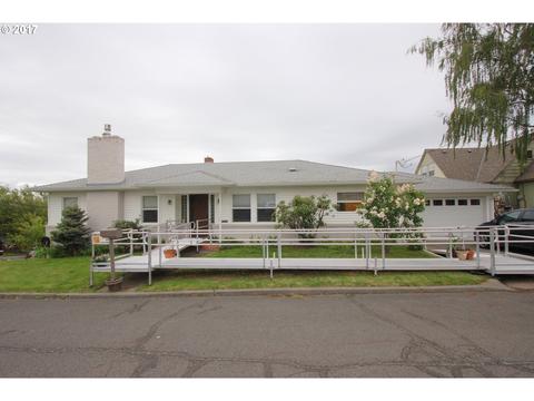 1202 NW Gilliam Ave, Pendleton, OR 97801 photo 1