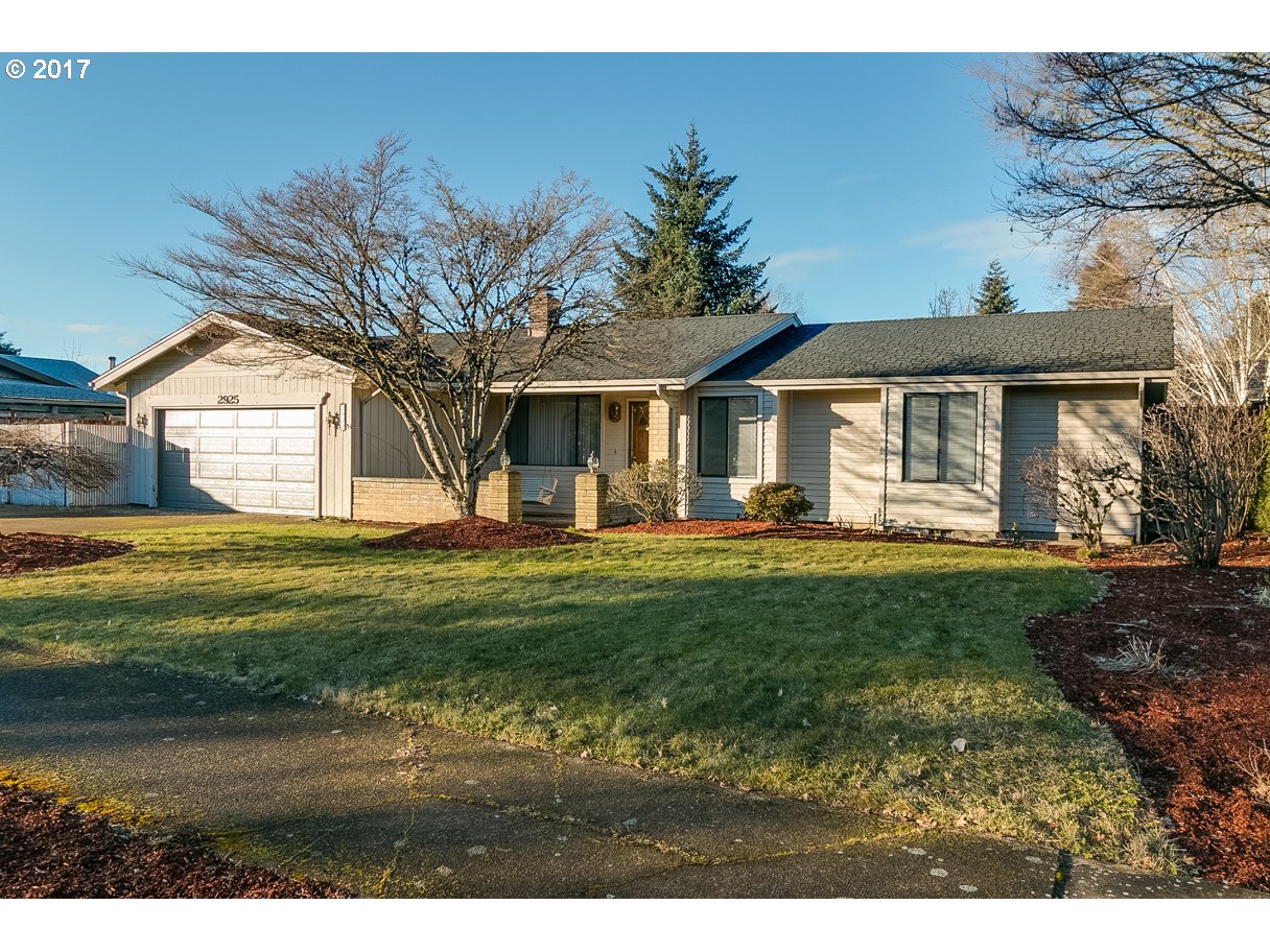 2925 Wingate St, Eugene, OR 97408 photo 1