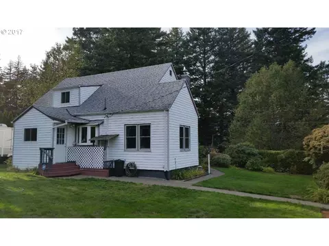 14 Bailey Gatzert St, Cascade Locks, OR 97014 photo 1