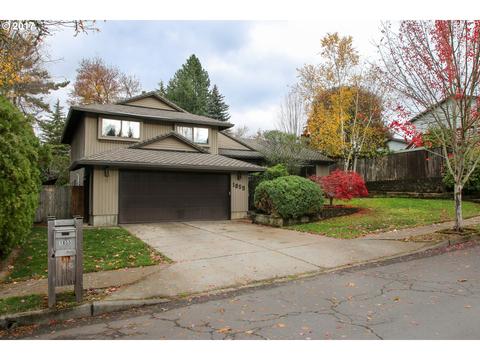 1855 SW 29th Dr, Gresham, OR 97080 photo 1