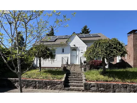 414 W 20th St, Vancouver, WA 98660