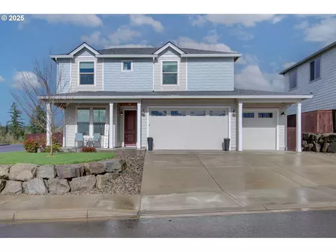 2021 E 9th St, La Center, WA 98629