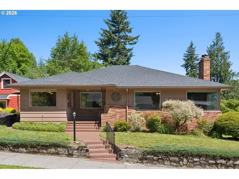 6939 SE Yamhill St, Portland, OR 97215
