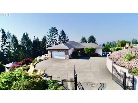 16940 Pacific View Dr, Brookings, OR 97415