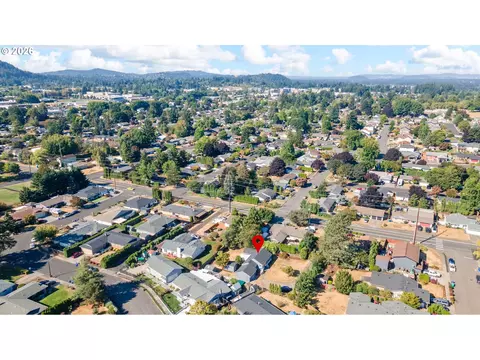 View/Area - 2360 NE Cleveland Ave, Gresham, OR 97030 photo 3 of 3