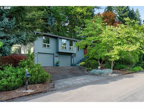 2714 NE 110th St, Vancouver, WA 98686