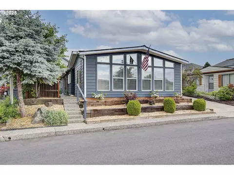 17401 SE 39th St #208, Vancouver, WA 98683