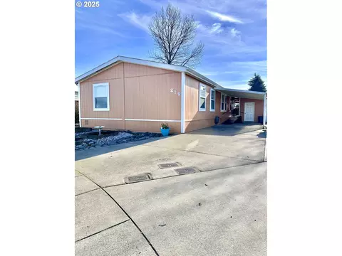 1699 N Terry St #219, Eugene, OR 97402
