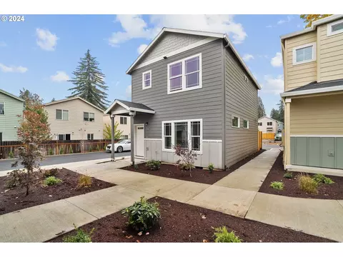 6046 SE 136th Ave, Portland, OR 97236
