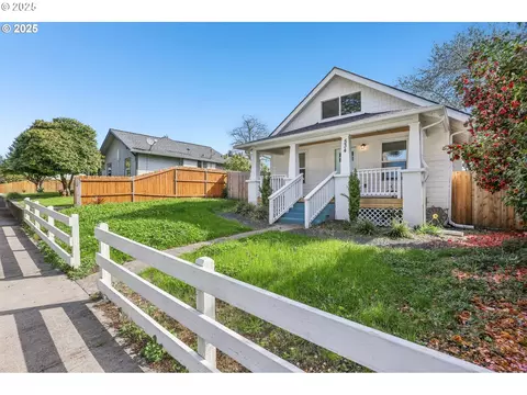 534 18th St, Washougal, WA 98671