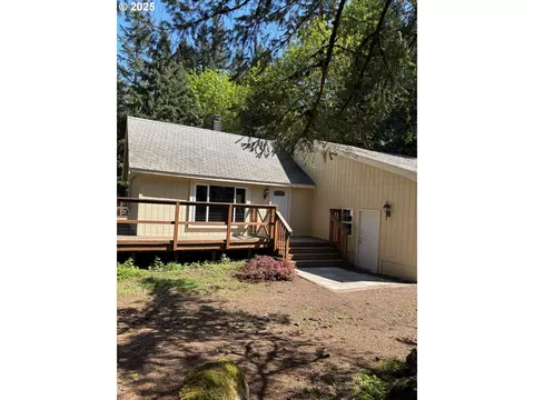 24021 E Chambreau Rd, Welches, OR 97067