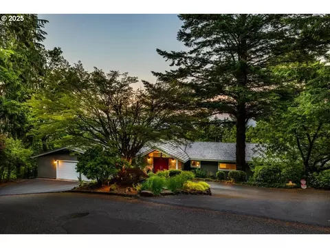 3450 SW Sherwood Pl, Portland, OR 97239