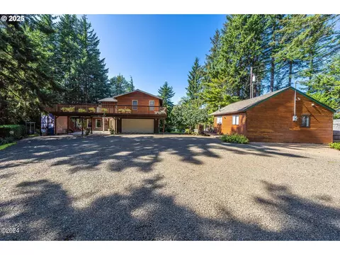 2165 NEast Devils Lake Rd, Otis, OR 97368
