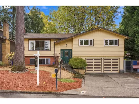 11335 SE Beckman Ave, Milwaukie, OR 97222