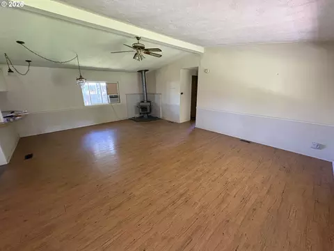 92008 Maple Ln, Springfield, OR 97478 photo 8