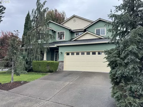 15556 SE Gladys Rose Way, Damascus, OR 97089