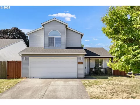 7736 N Olympia St, Portland, OR 97203