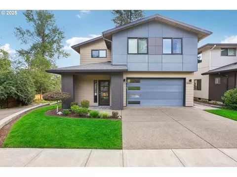 10600 SE Deer Fern St, Happy Valley, OR 97086