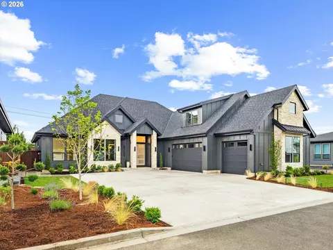 8706 NE 182nd Pl, Vancouver, WA 98682