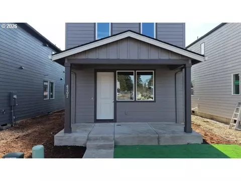 6207 NE 43rd St, Vancouver, WA 98661