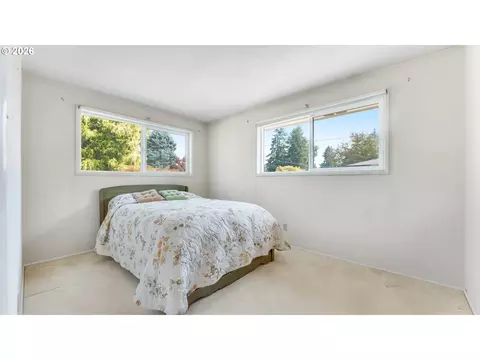 Bedroom - 2844 Maranta St, Eugene, OR 97404 photo 5 of 6