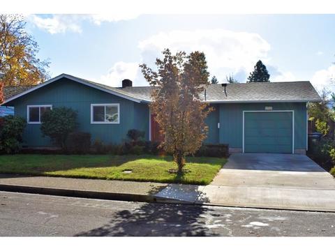1915 H St, Springfield, OR 97477 photo 1