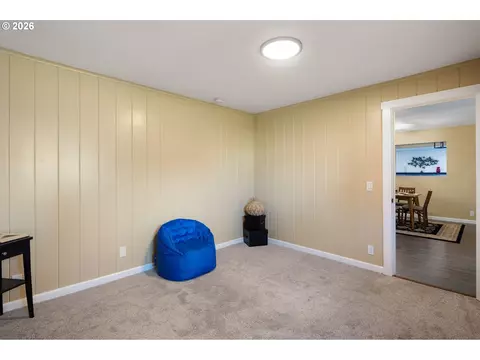 450 Hunsaker Ln, Eugene, OR 97404 photo 29